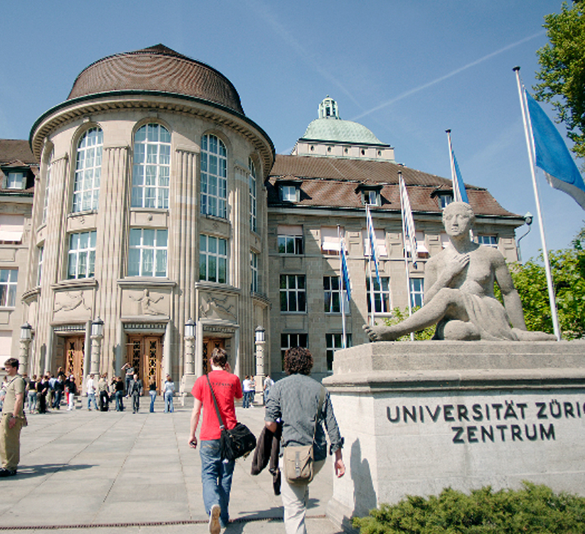 Students studying in Australia